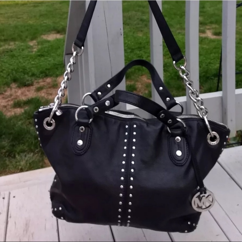 Michael Kors shoulder/ handbag